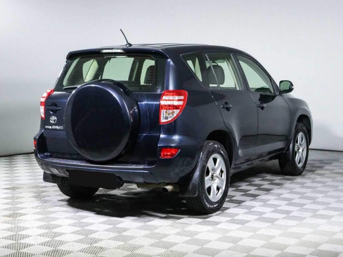Toyota RAV4 2012 года с пробегом. Фото: #3