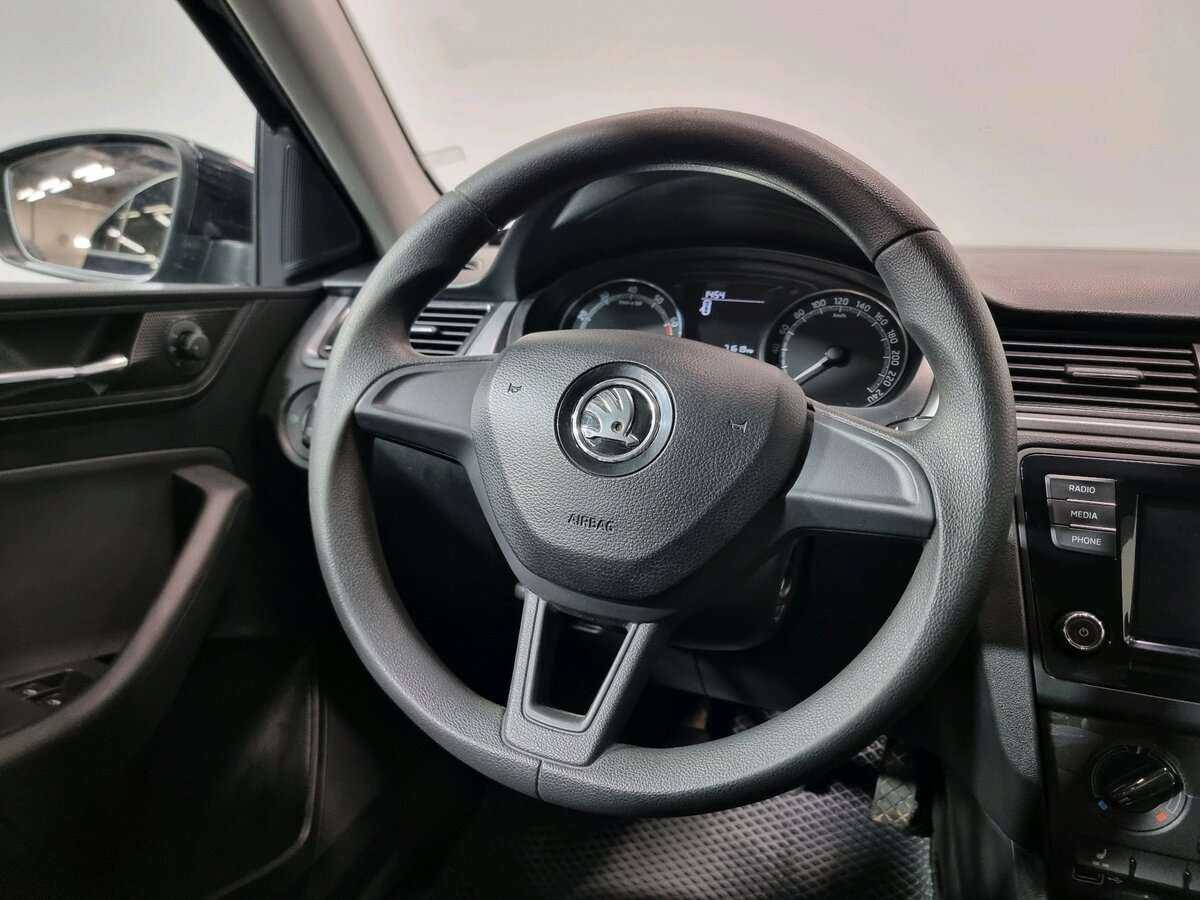 Skoda Rapid 2019 года с пробегом. Фото: #11