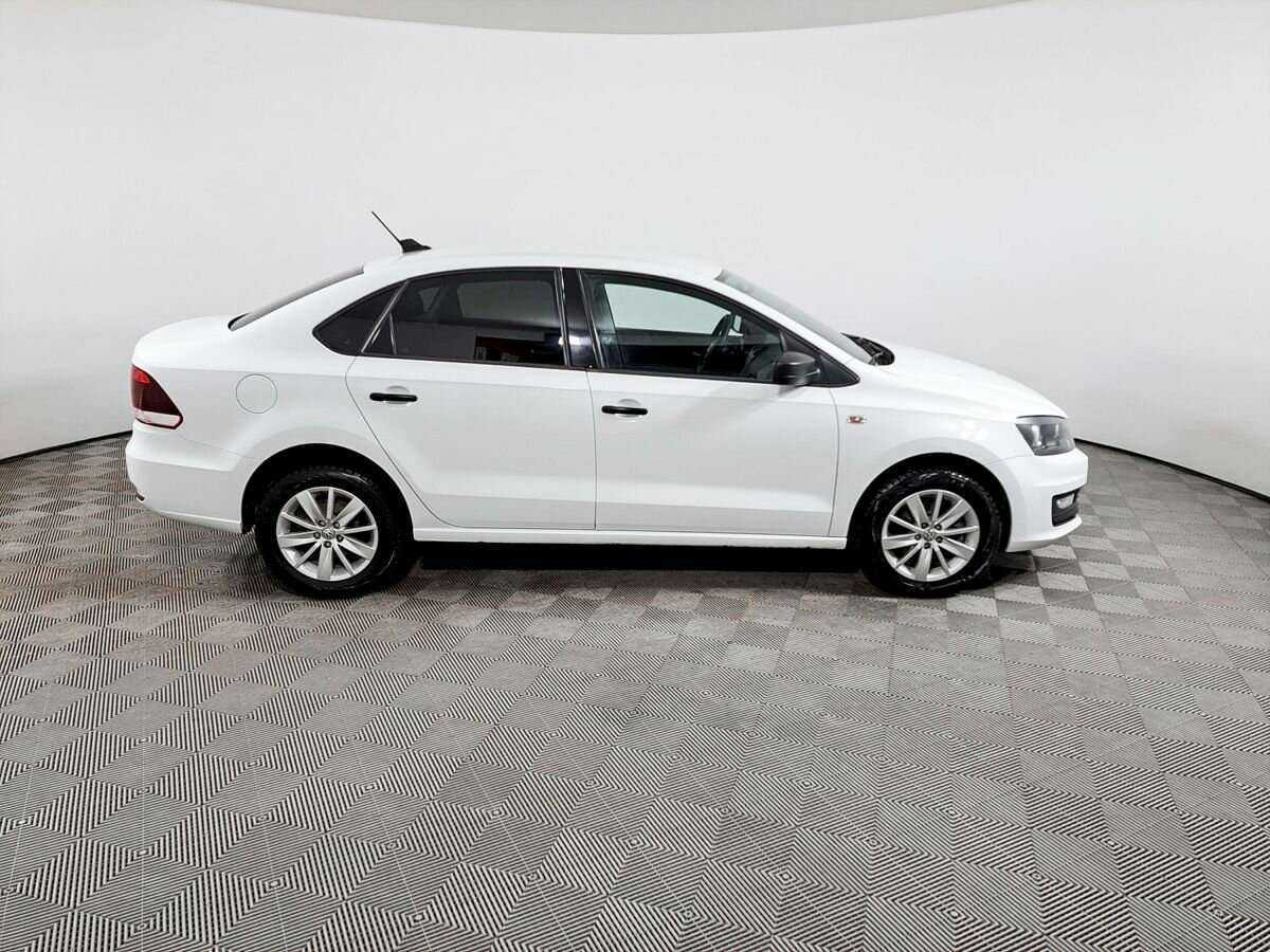 Volkswagen Polo 2019 года с пробегом. Фото: #3