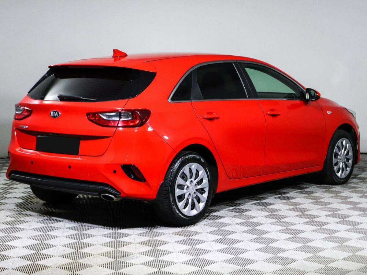 Kia Ceed 2018 года с пробегом. Фото: #3