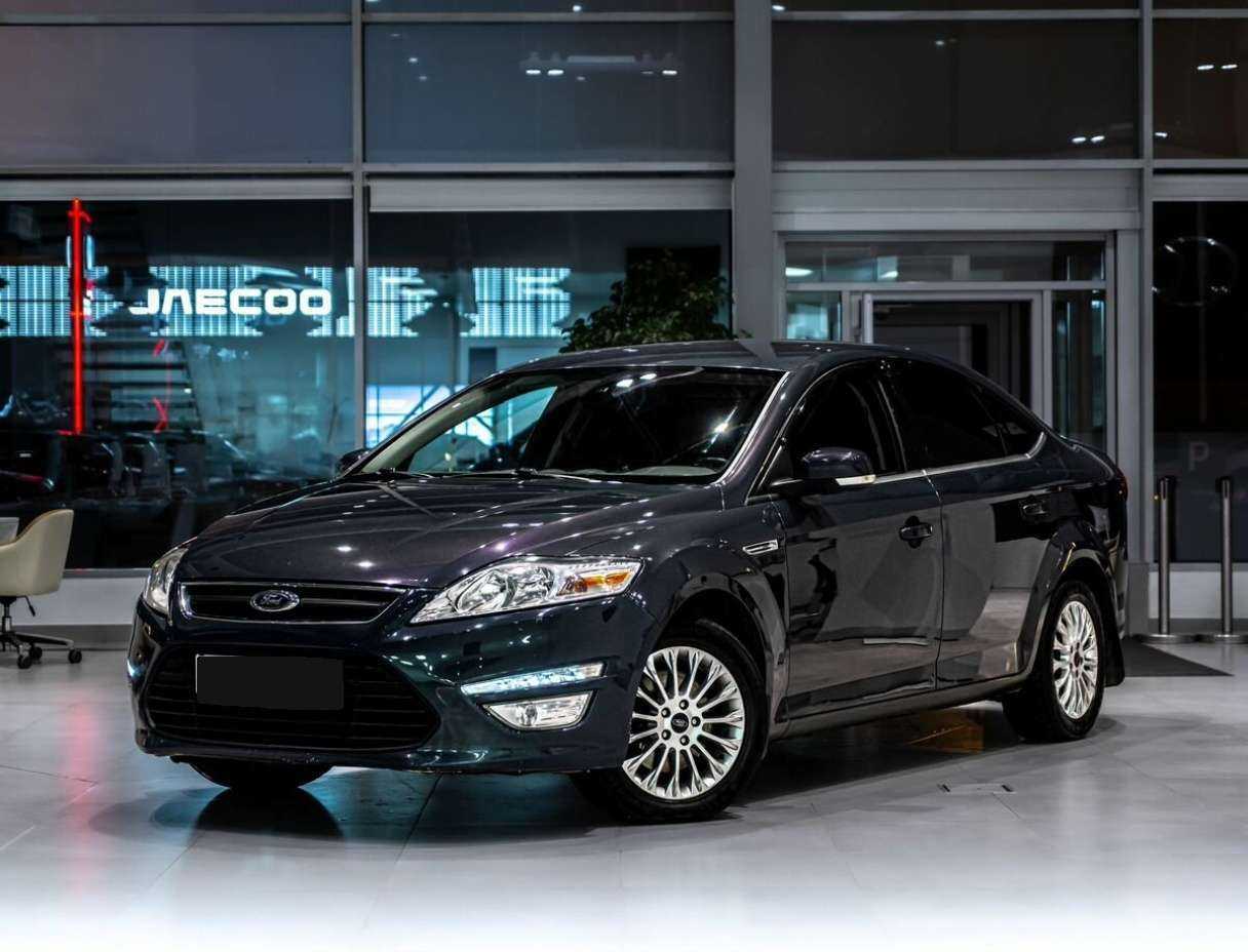 Ford Mondeo 2012 года с пробегом. Фото: #0