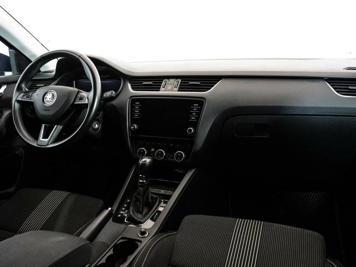 Skoda Octavia 2019 года с пробегом. Фото: #8