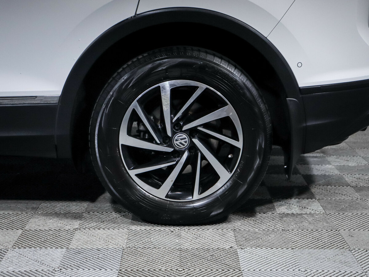 Volkswagen Tiguan 2018 года с пробегом. Фото: #11