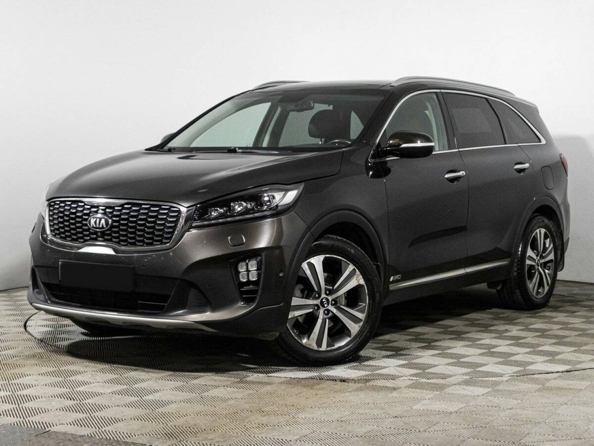 Kia Sorento 2018 года с пробегом. Посмотреть фото