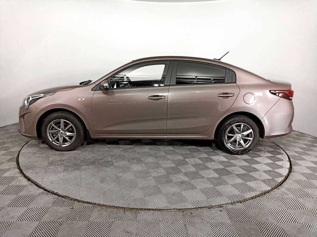 Kia Rio 2021 года с пробегом. Фото: #7