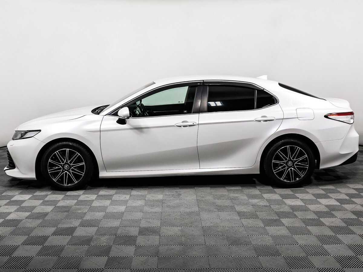 Toyota Camry 2018 года с пробегом. Фото: #7