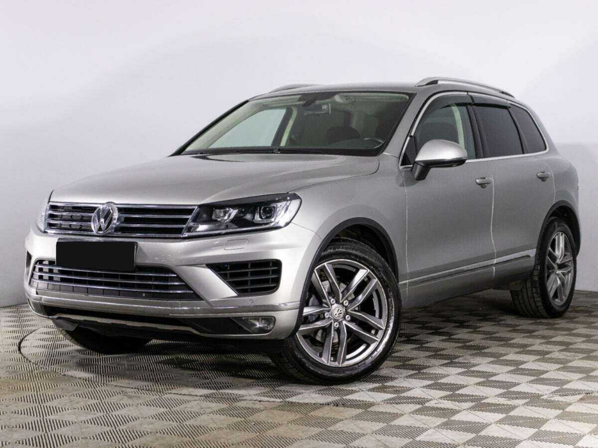 Volkswagen Touareg 2015 года с пробегом. Посмотреть фото