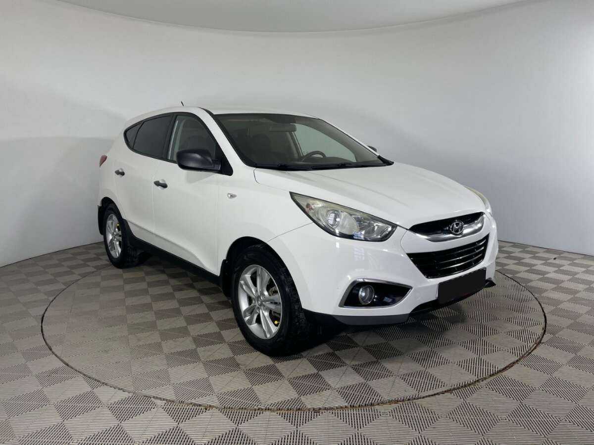 Hyundai ix35 2013 года с пробегом. Фото: #2