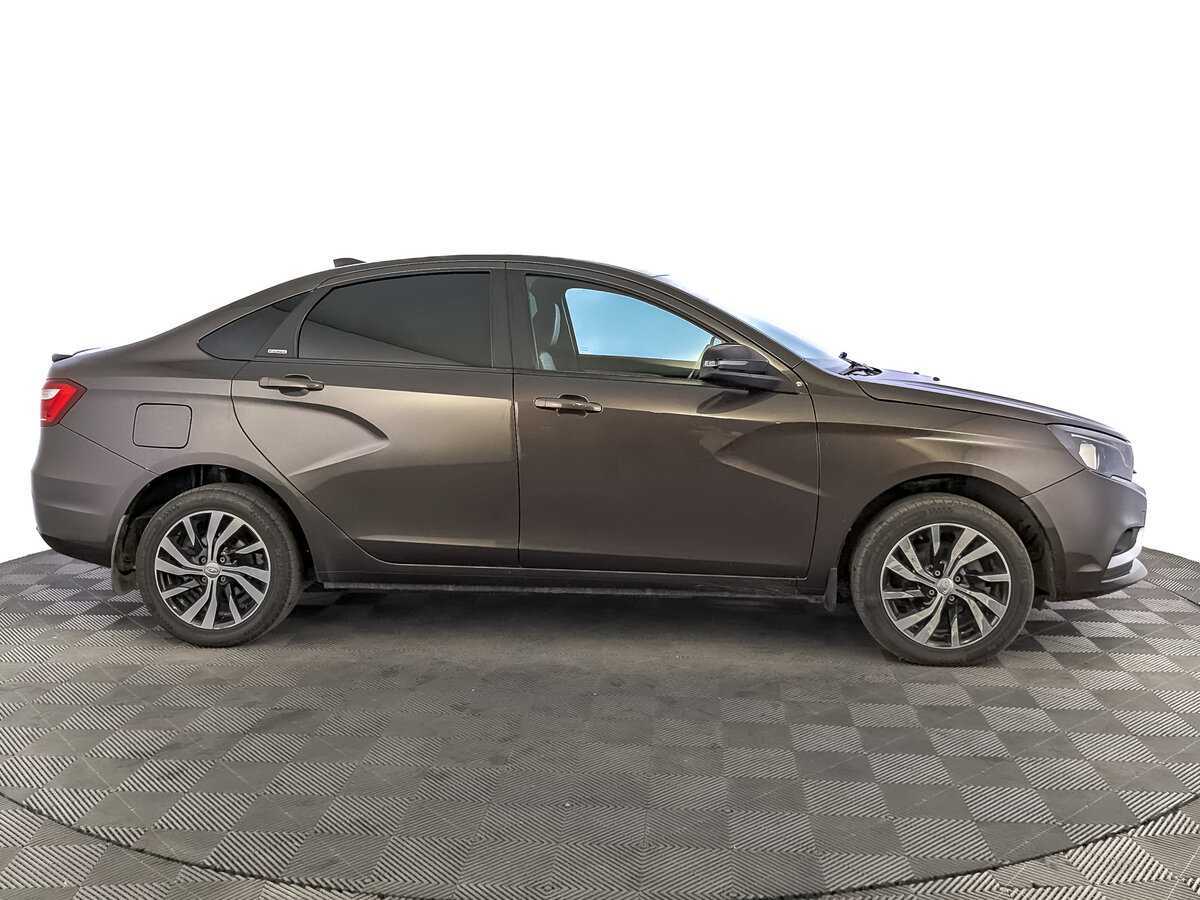 Lada (ВАЗ) Vesta 2019 года с пробегом. Фото: #3