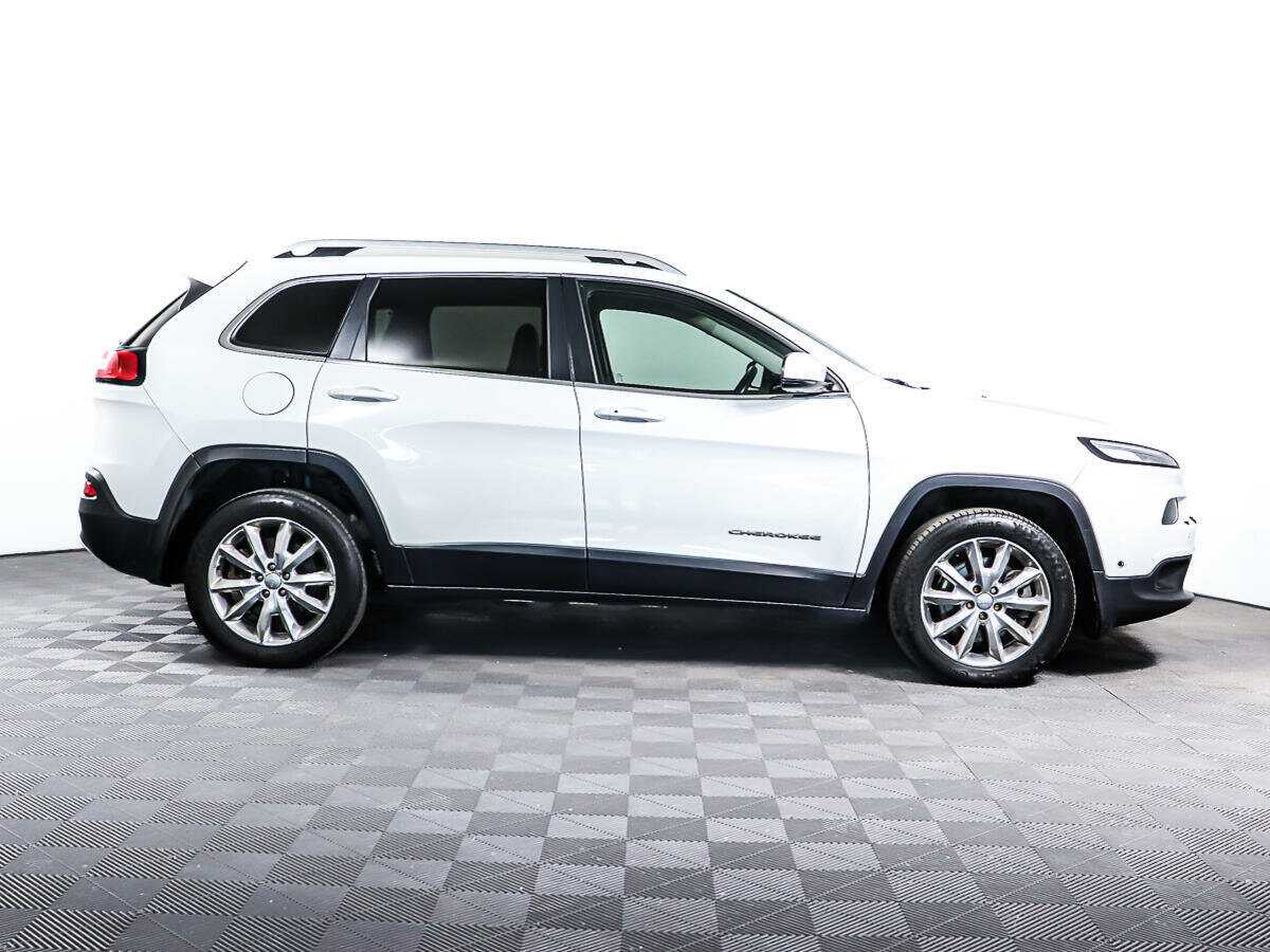 Jeep Cherokee 2014 года с пробегом. Фото: #2