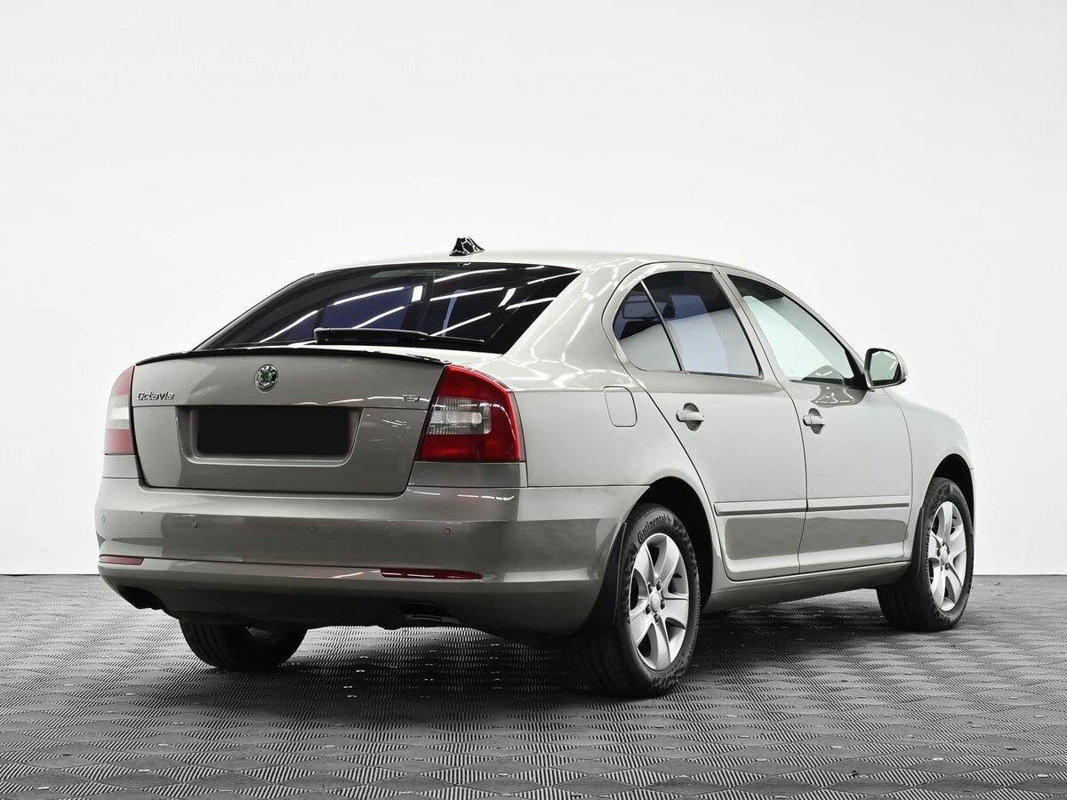 Skoda Octavia 2012 года с пробегом. Фото: #3