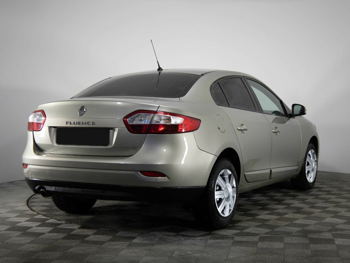 Renault Fluence 2014 года с пробегом. Фото: #3