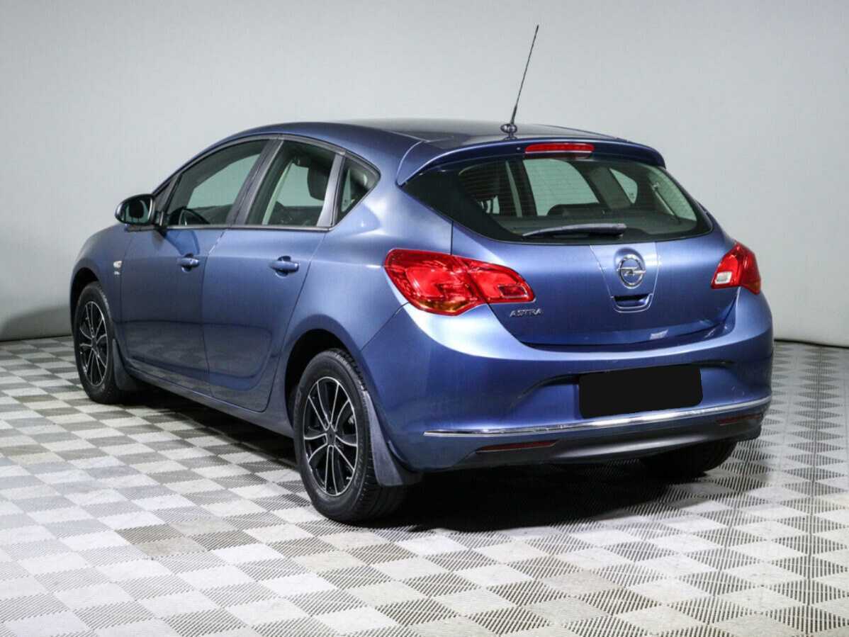 Opel Astra 2014 года с пробегом. Фото: #6