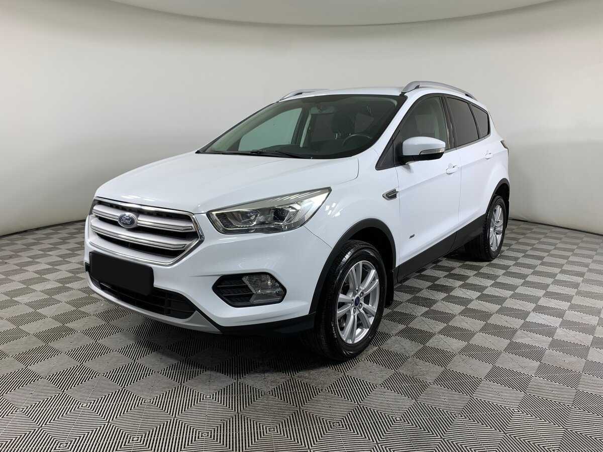 Ford Kuga 2017 года с пробегом. Фото: #0