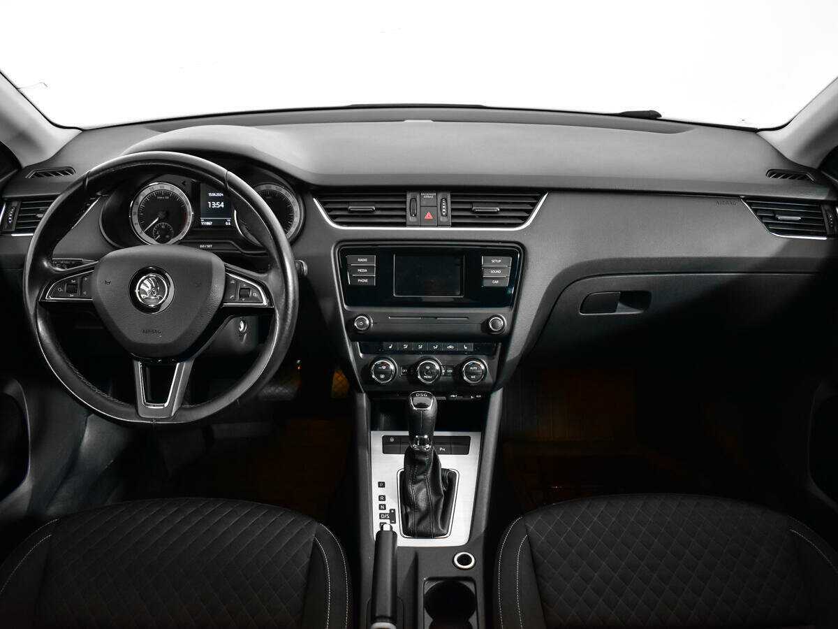 Skoda Octavia 2016 года с пробегом. Фото: #11