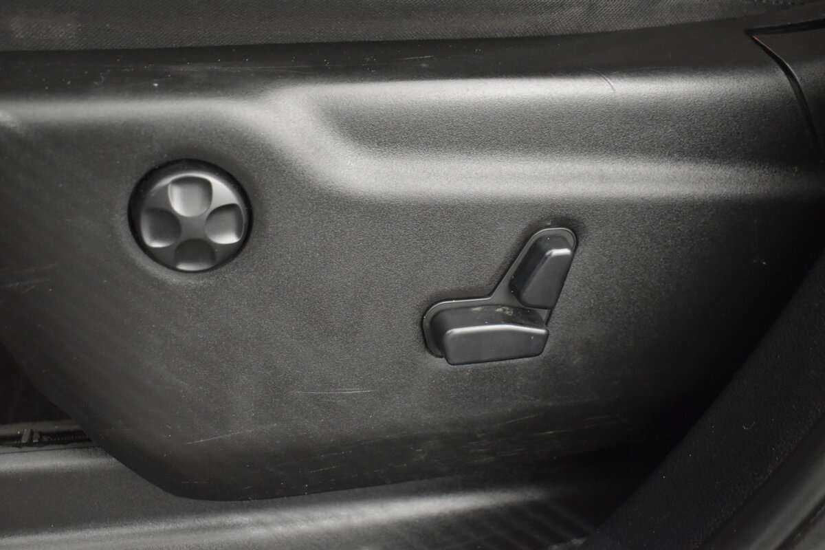 Jeep Grand Cherokee 2014 года с пробегом. Фото: #24