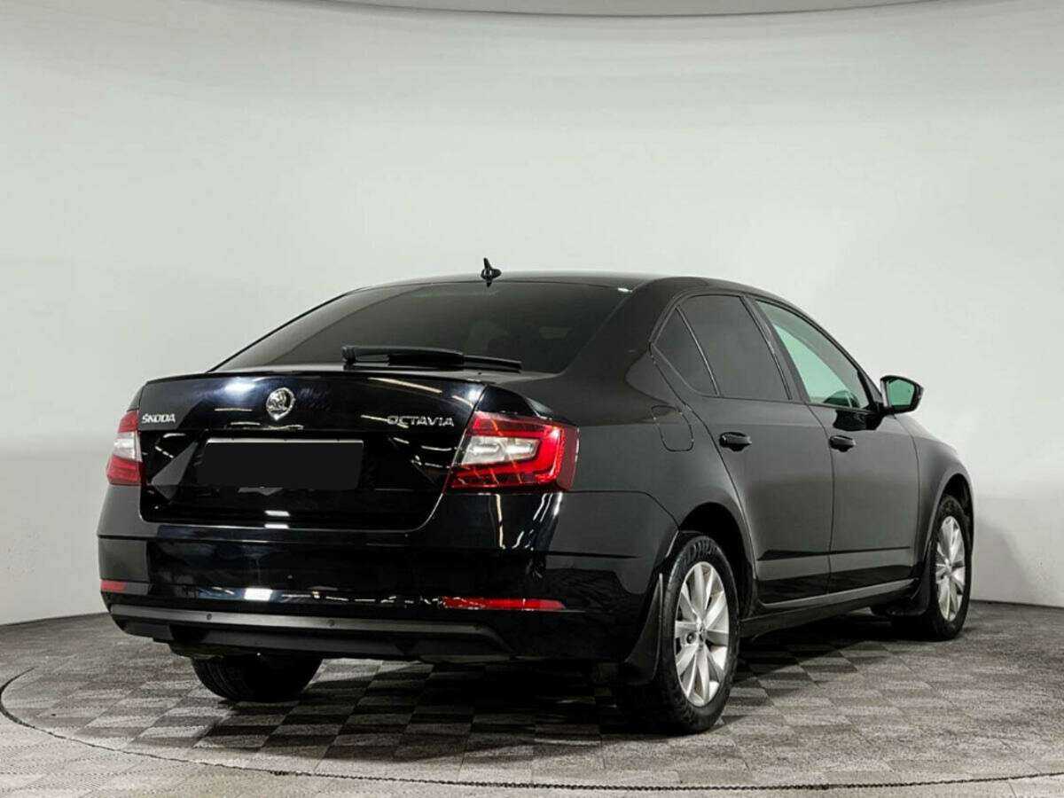Skoda Octavia 2018 года с пробегом. Фото: #4