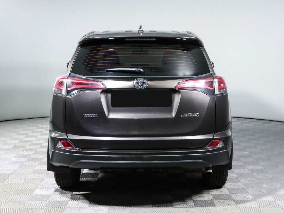 Toyota RAV4 2018 года с пробегом. Фото: #5