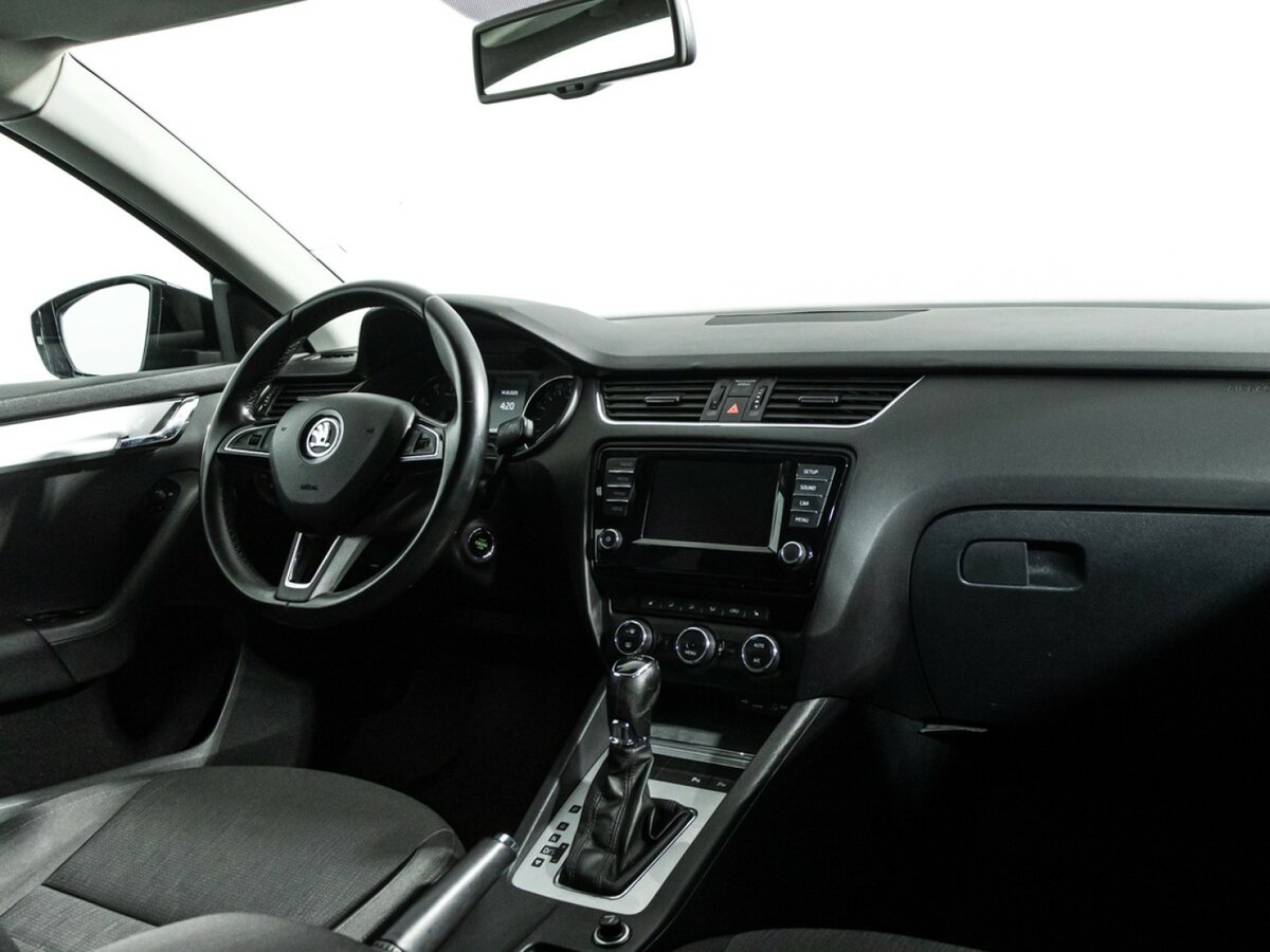 Skoda Octavia 2015 года с пробегом. Фото: #6