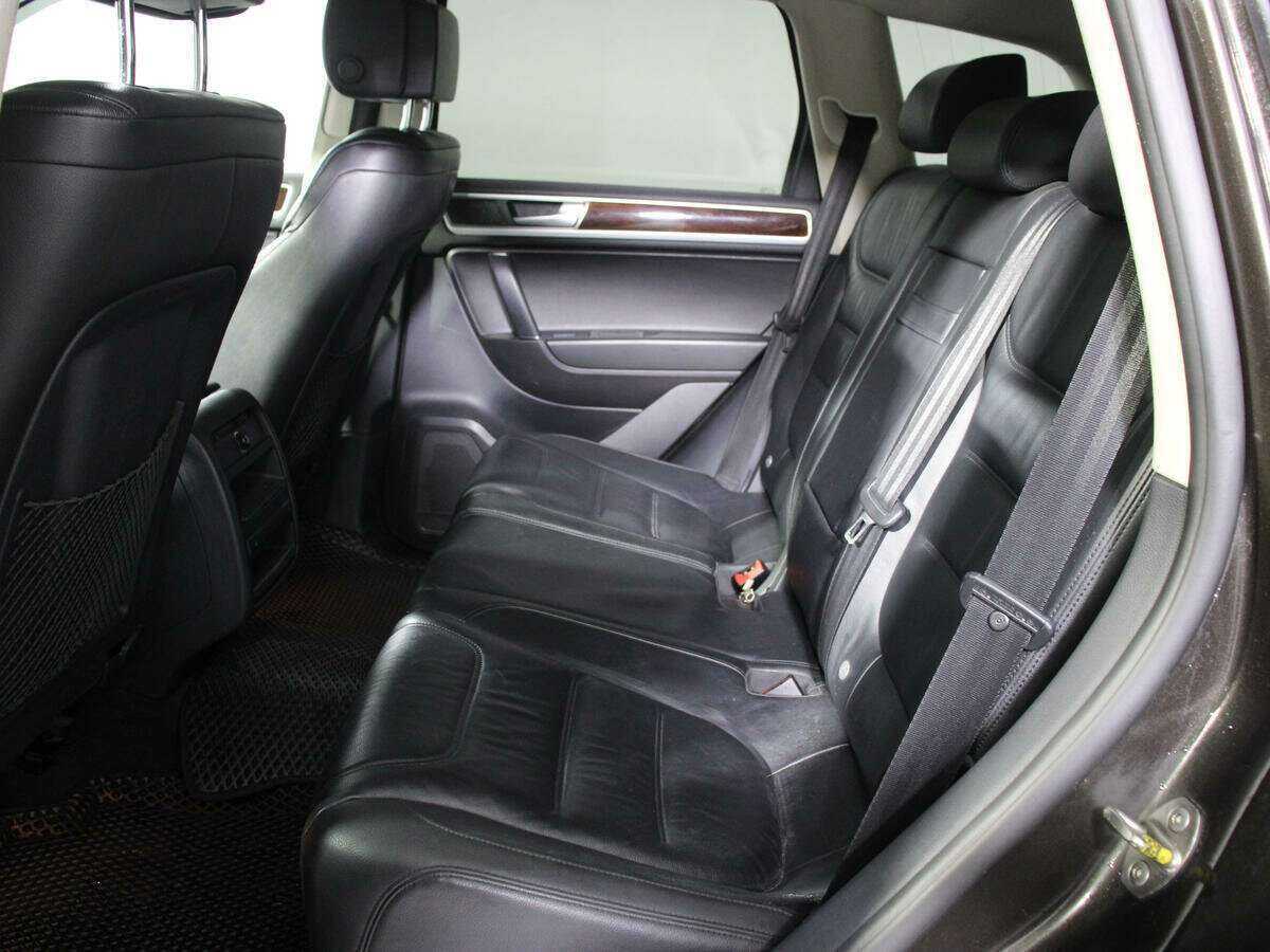 Volkswagen Touareg 2015 года с пробегом. Фото: #6