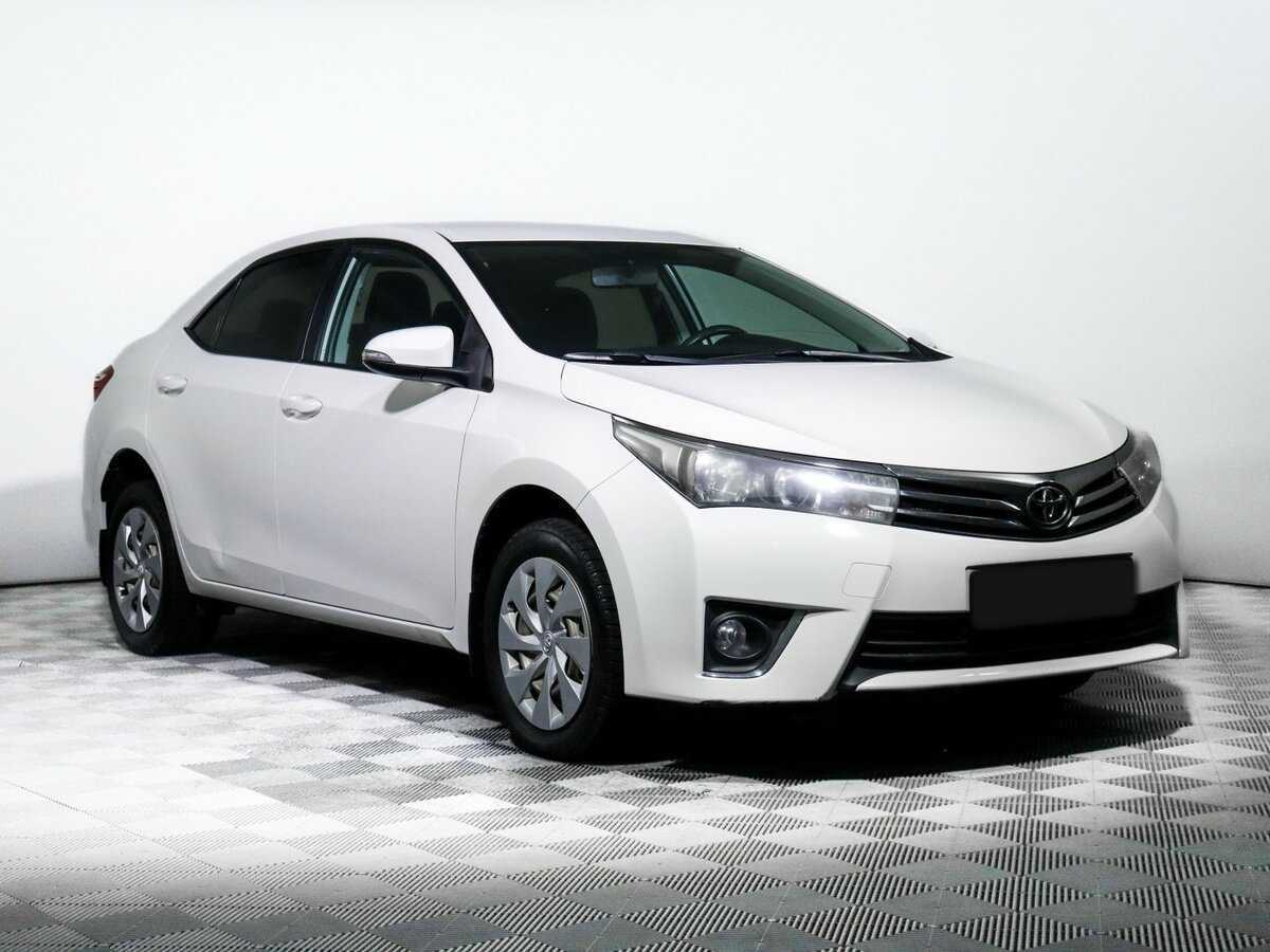 Toyota Corolla 2014 года с пробегом. Фото: #2