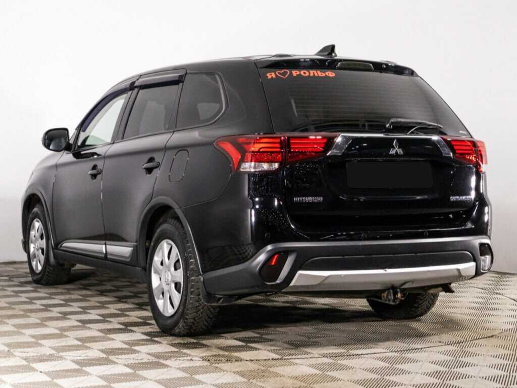 Mitsubishi Outlander 2017 года с пробегом. Фото: #6