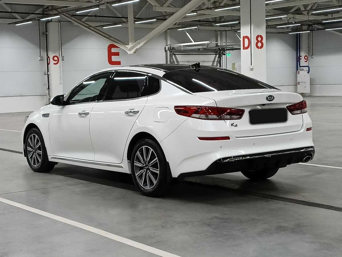 Kia K5 2019 года с пробегом. Фото: #6