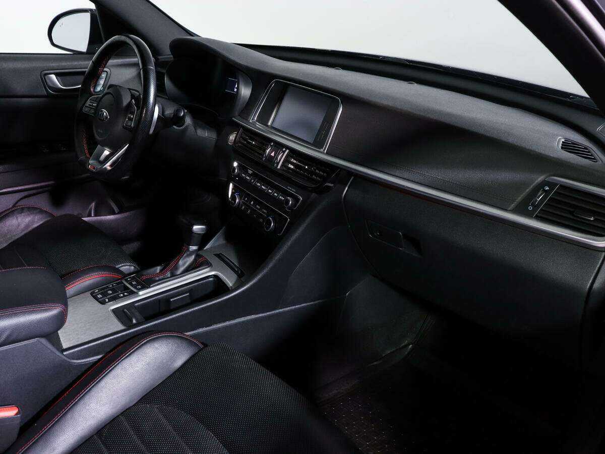 Kia Optima 2018 года с пробегом. Фото: #7