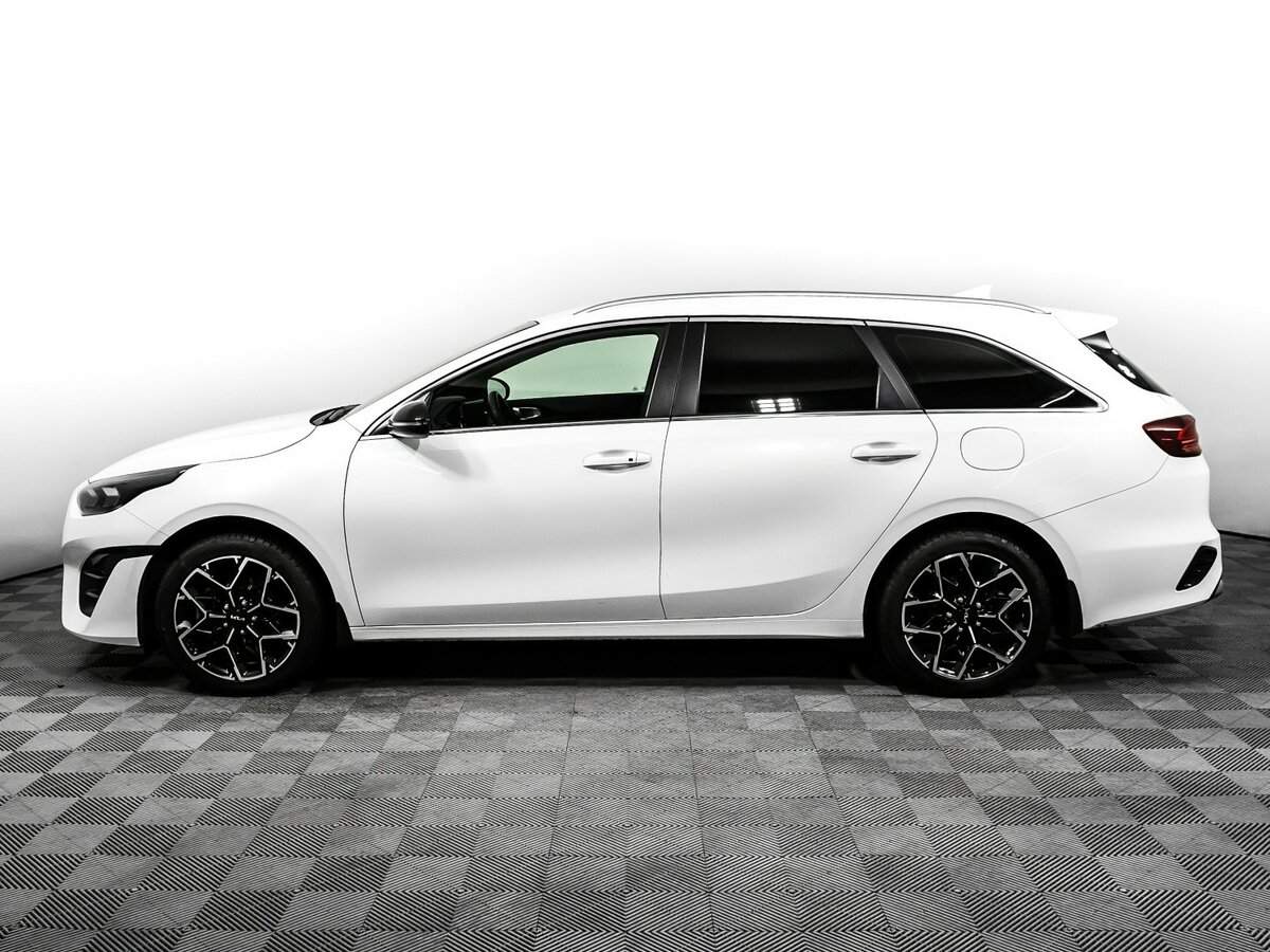 Kia Ceed 2021 года с пробегом. Фото: #7