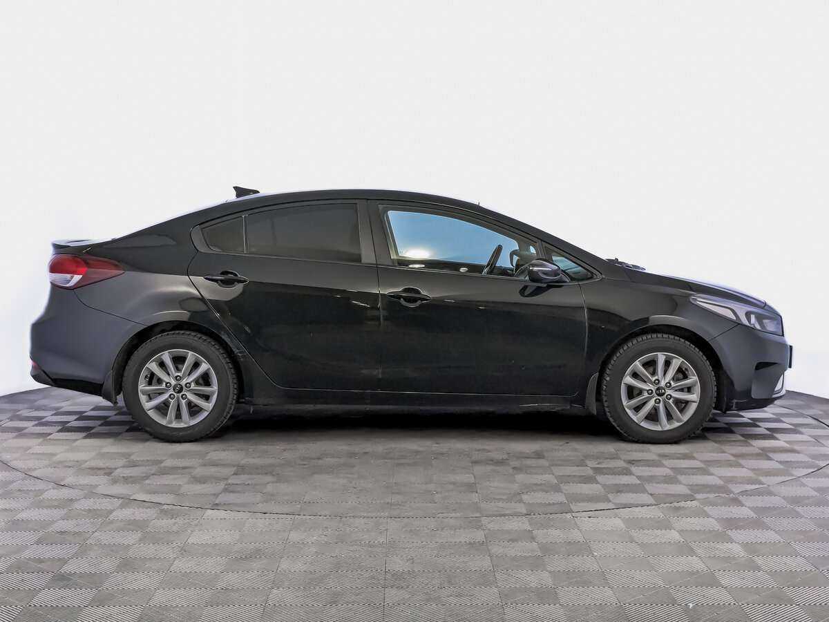 Kia Cerato 2017 года с пробегом. Фото: #3