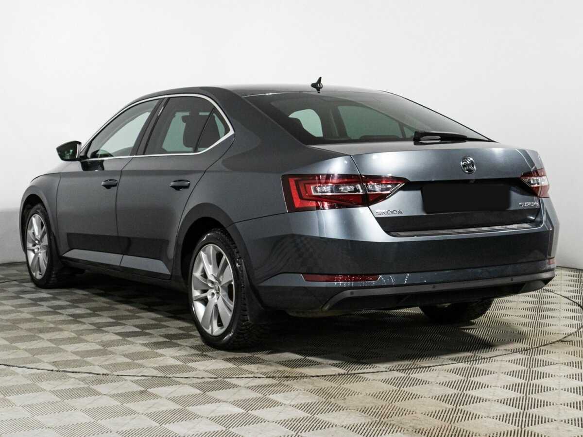 Skoda Superb 2019 года с пробегом. Фото: #6