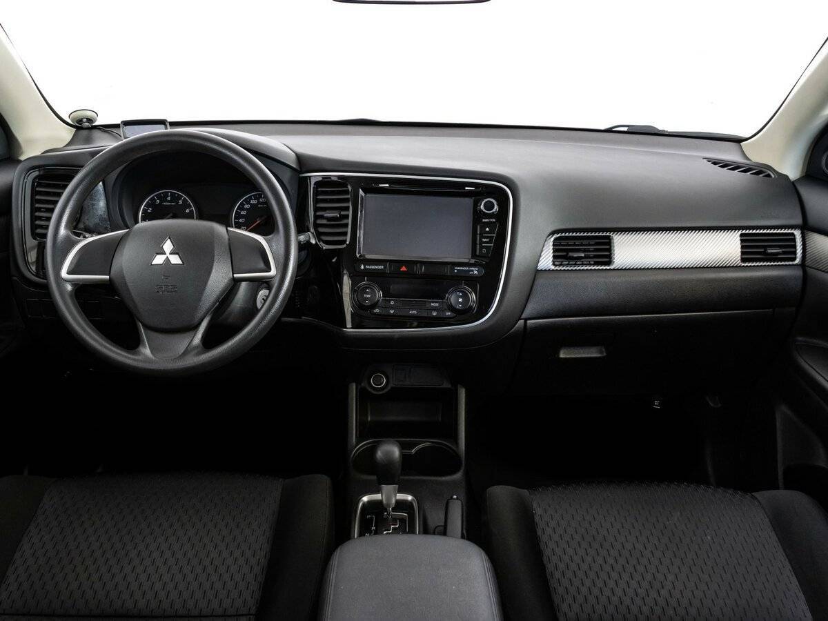 Mitsubishi Outlander 2014 года с пробегом. Фото: #9