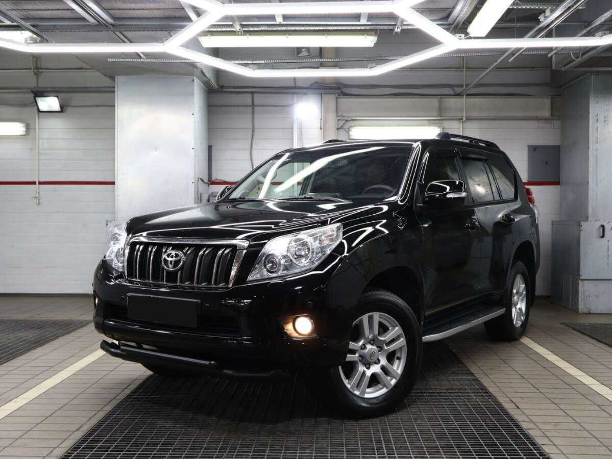 Toyota Land Cruiser Prado 2013 года с пробегом. Посмотреть фото