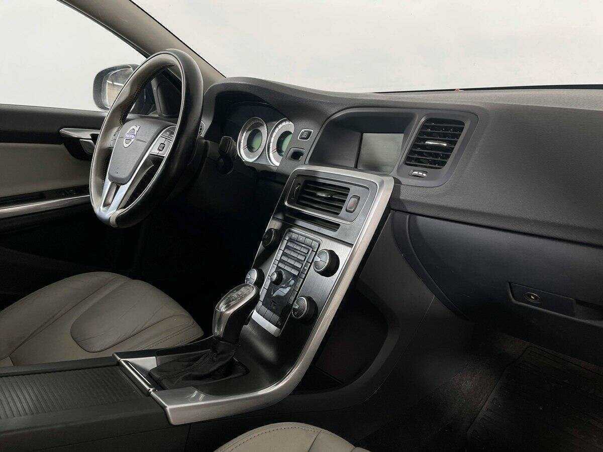 Volvo S60 2012 года с пробегом. Фото: #8