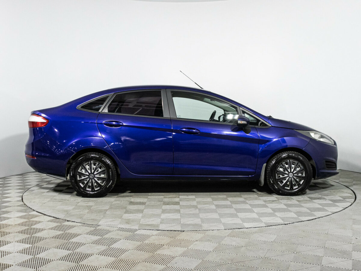 Ford Fiesta 2015 года с пробегом. Фото: #3