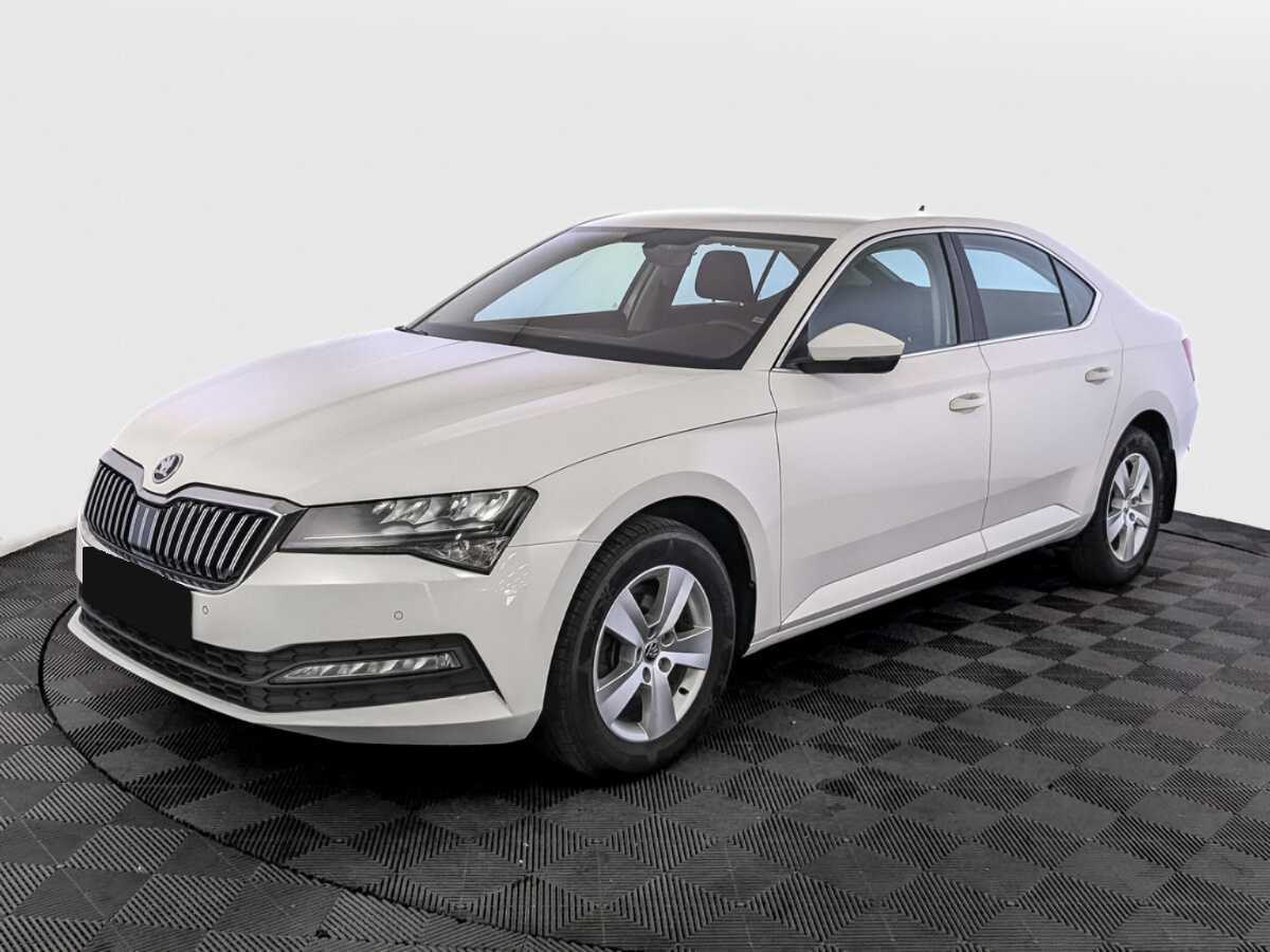 Skoda Superb 2021 года с пробегом. Посмотреть фото