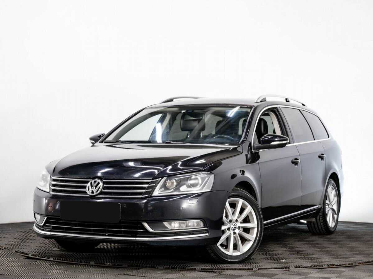 Volkswagen Passat 2012 года с пробегом. Посмотреть фото