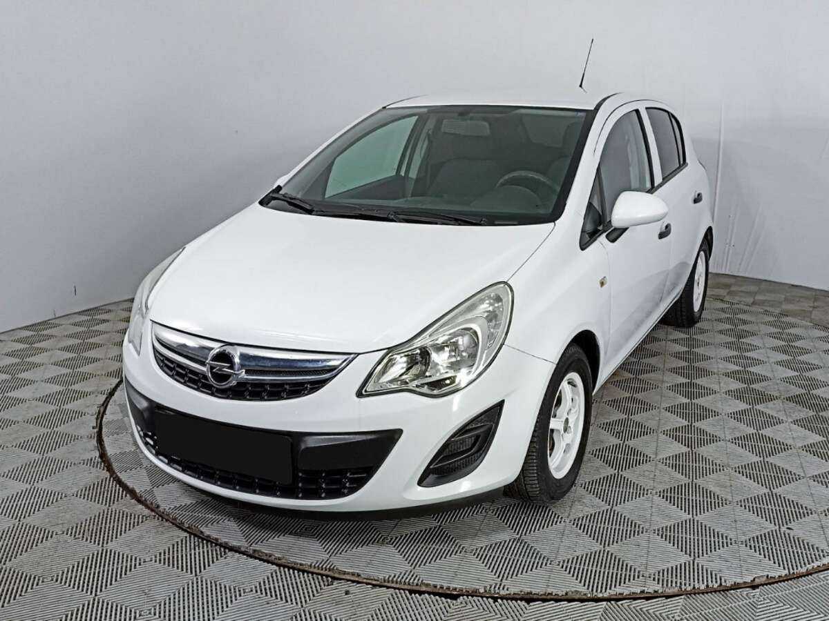 Opel Corsa 2013 года с пробегом. Фото: #0