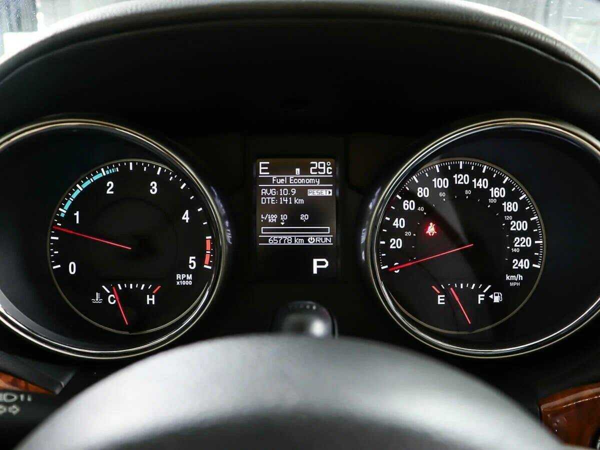 Jeep Grand Cherokee 2012 года с пробегом. Фото: #9