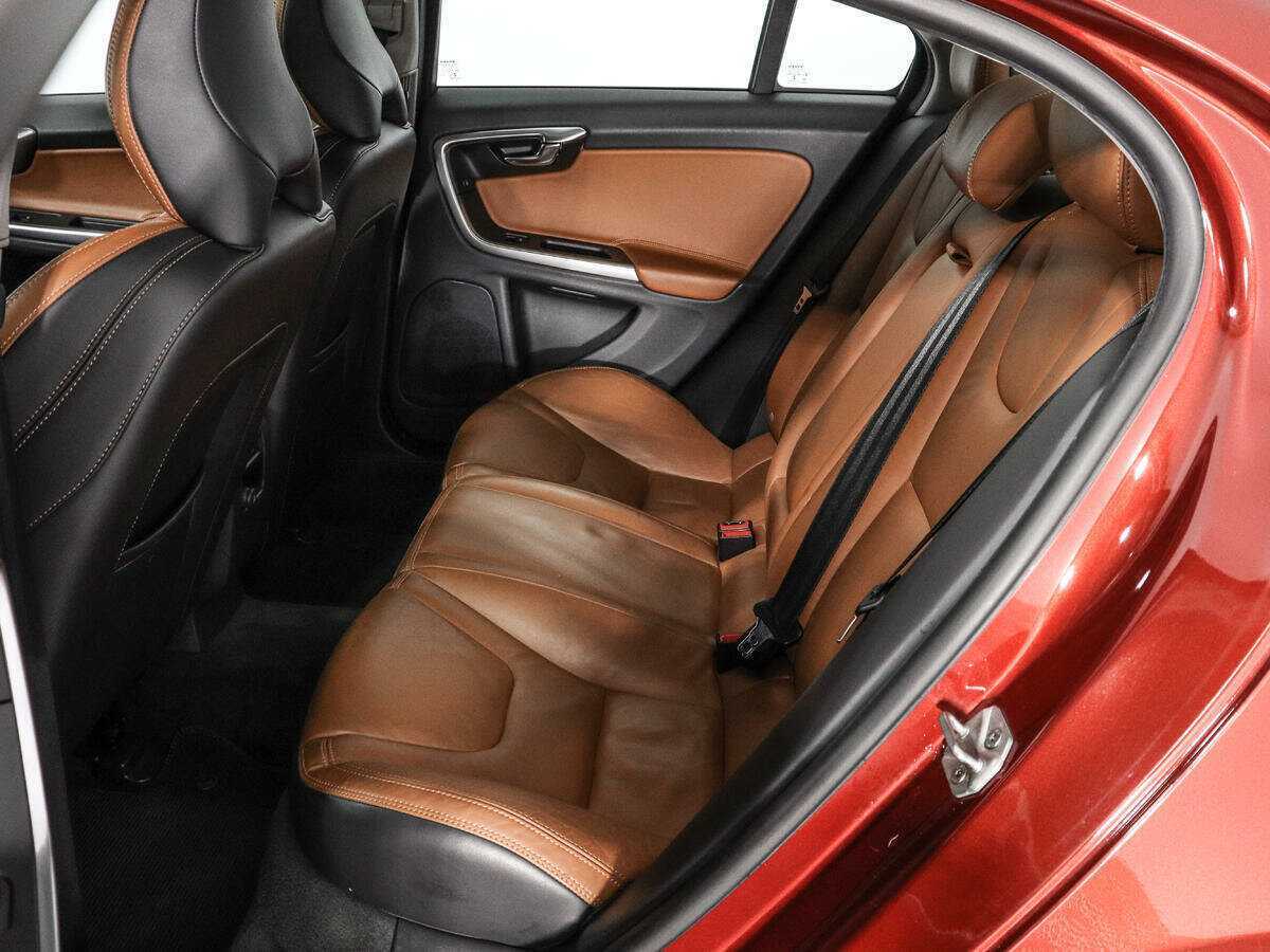 Volvo S60 2014 года с пробегом. Фото: #9