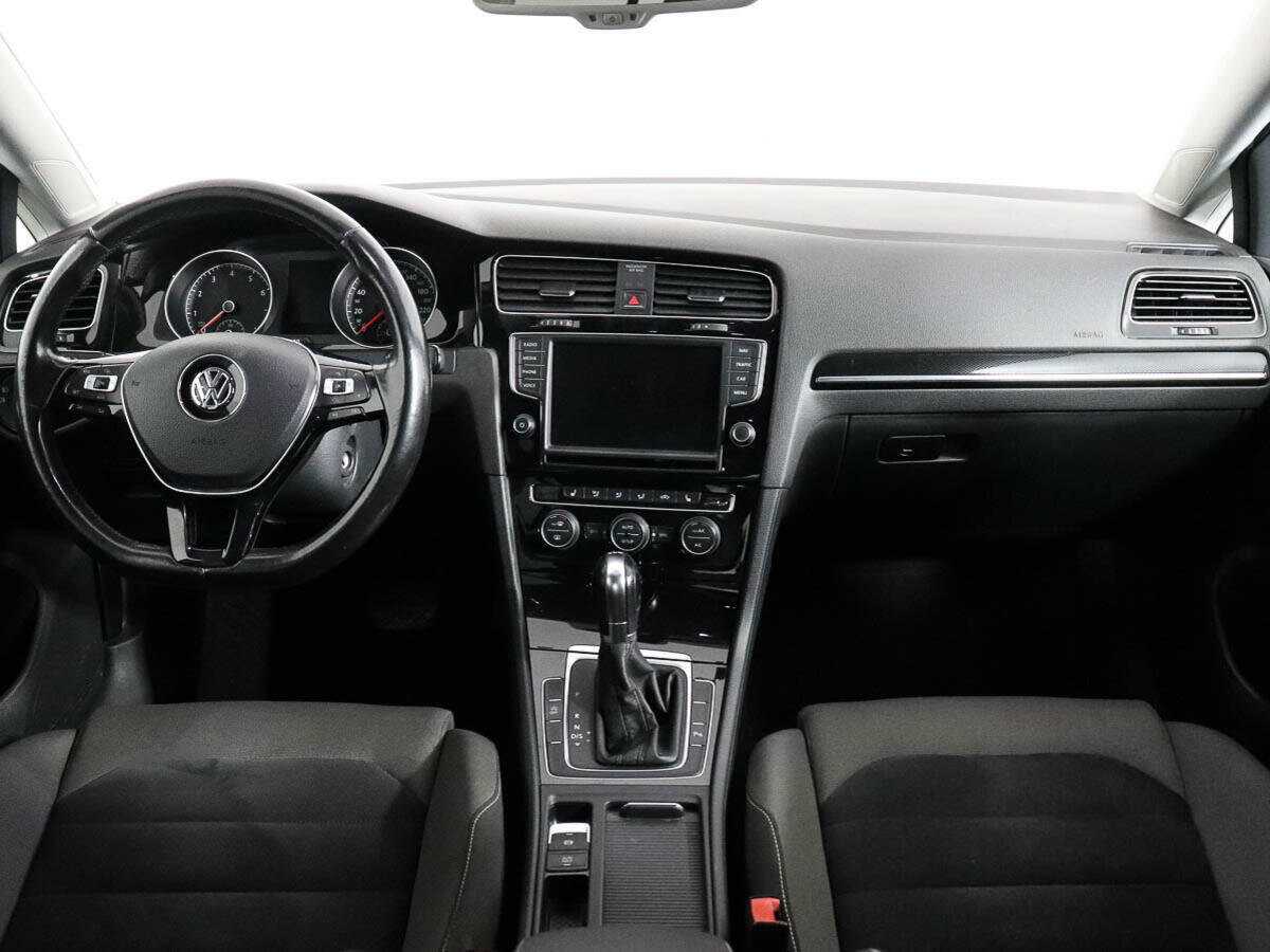 Volkswagen Golf 2013 года с пробегом. Фото: #9