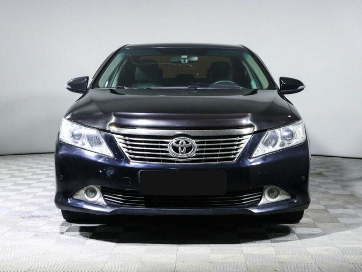 Toyota Camry 2013 года с пробегом. Фото: #1