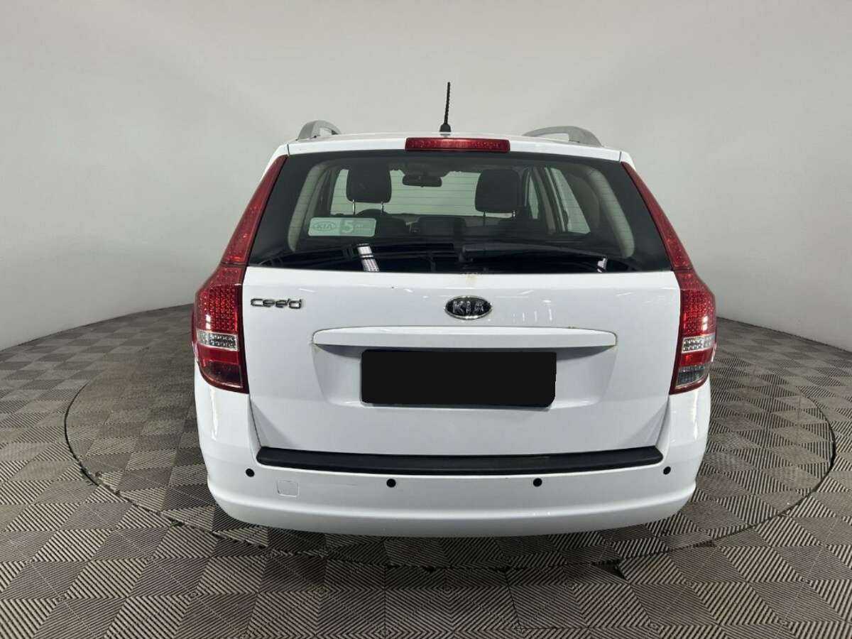Kia Ceed 2012 года с пробегом. Фото: #2