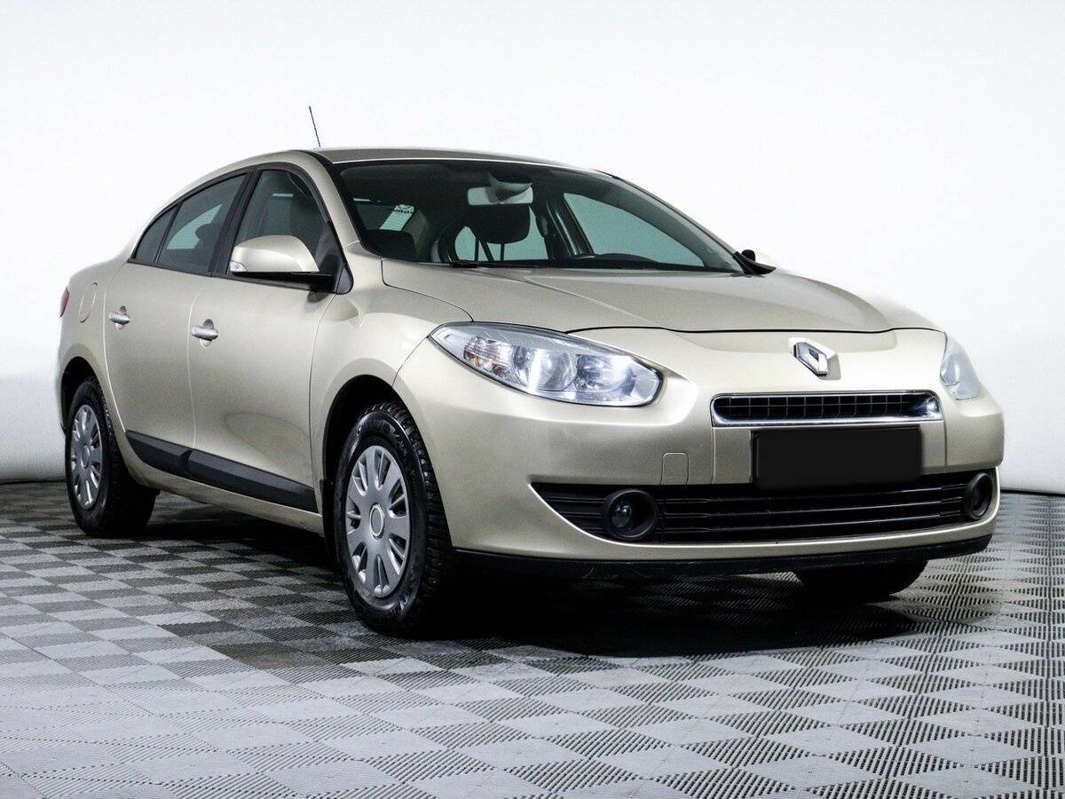 Renault Fluence 2012 года с пробегом. Фото: #2