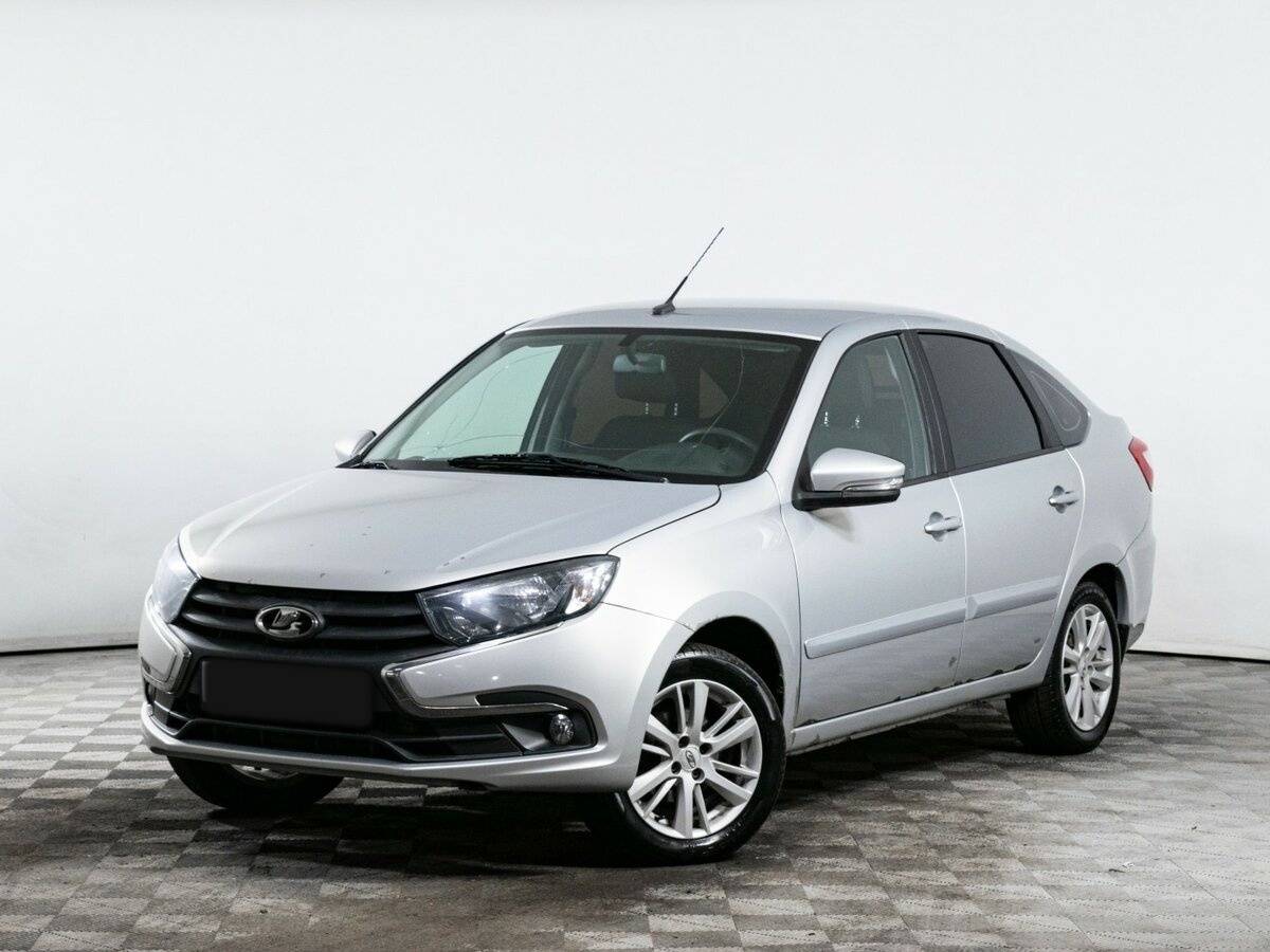Lada (ВАЗ) Granta 2018 года с пробегом. Посмотреть фото