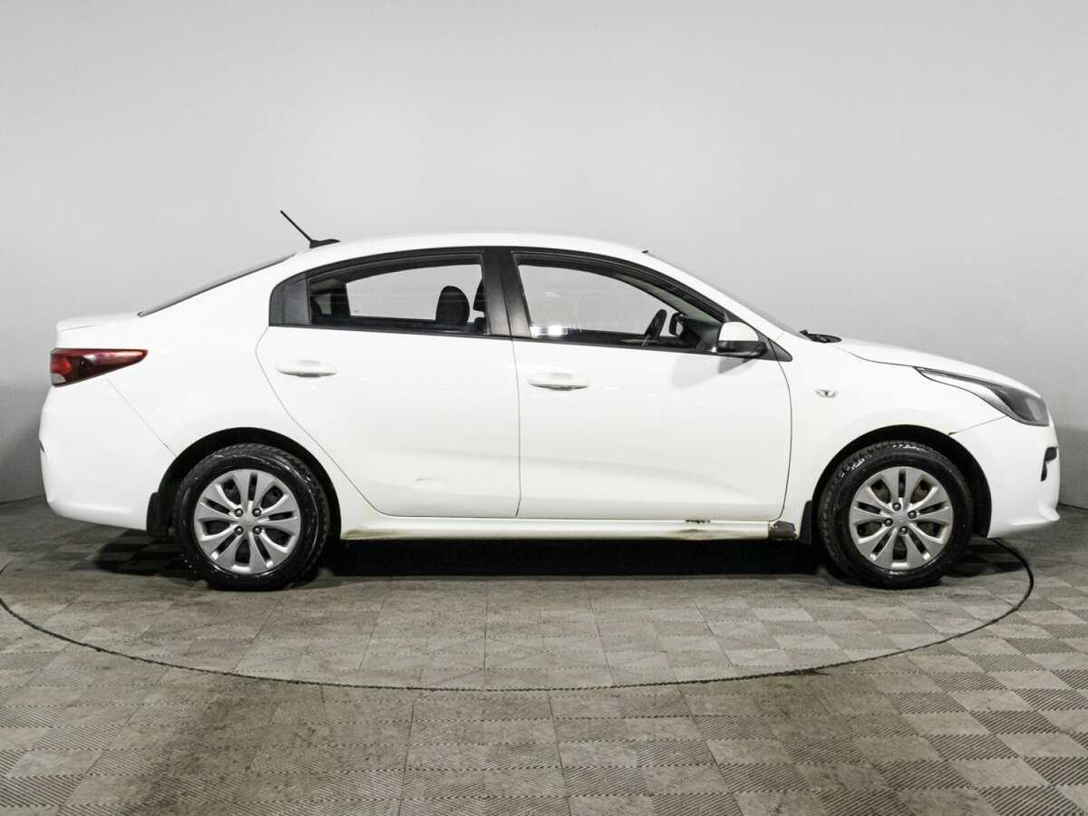 Kia Rio 2018 года с пробегом. Фото: #3
