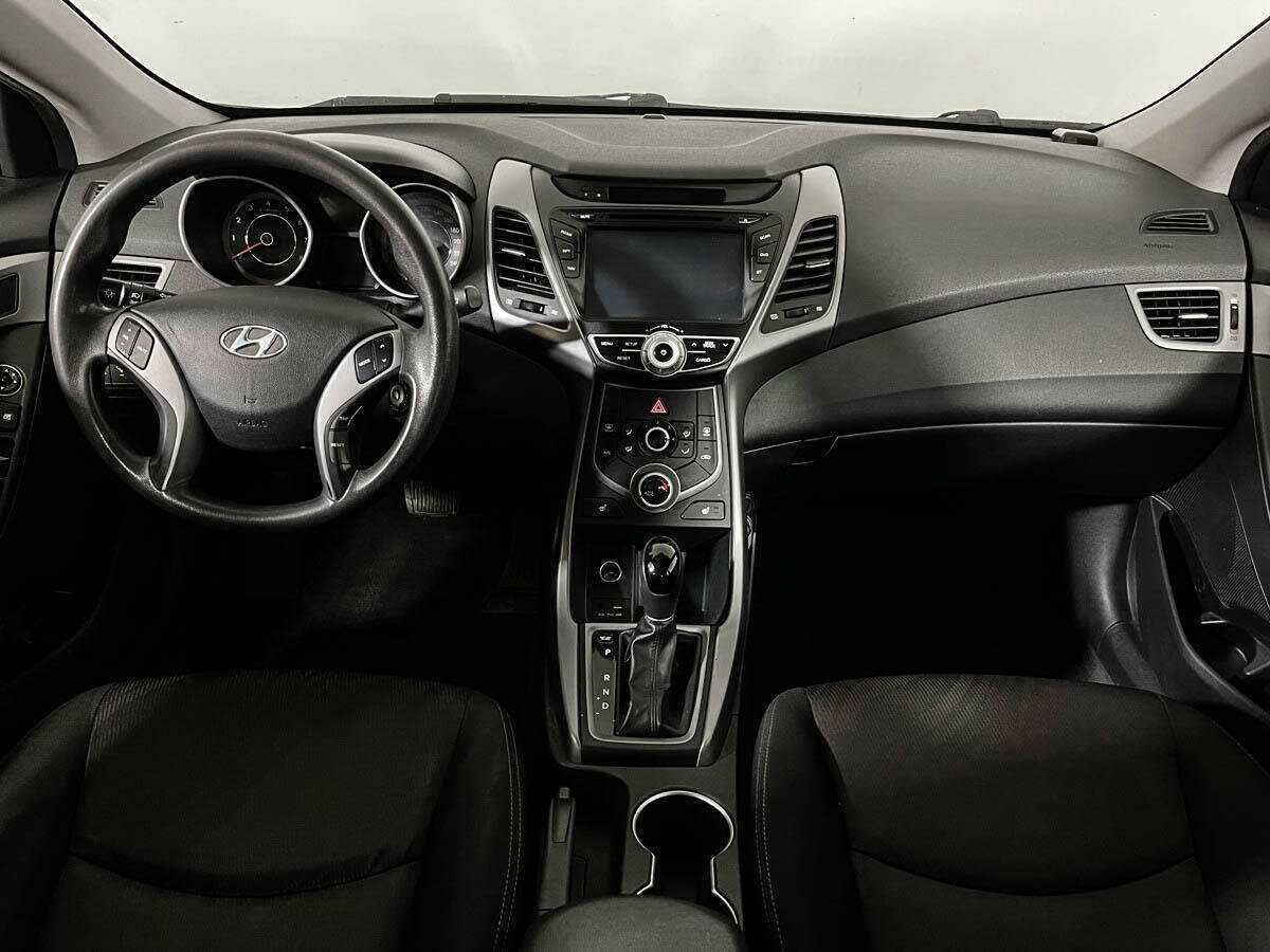 Hyundai Elantra 2015 года с пробегом. Фото: #11