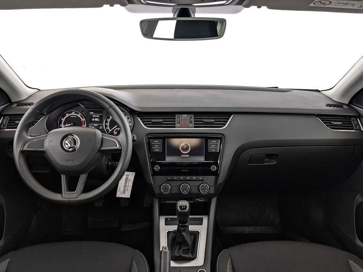 Skoda Octavia 2019 года с пробегом. Фото: #9