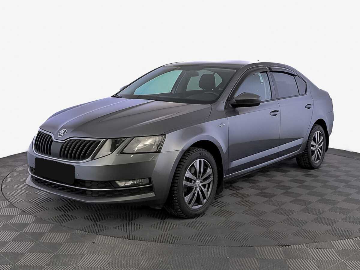 Skoda Octavia 2018 года с пробегом. Посмотреть фото