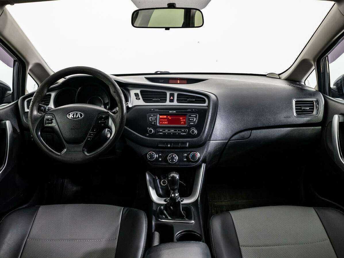 Kia Ceed 2013 года с пробегом. Фото: #10